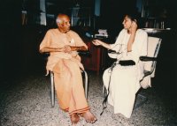 Interviewing Sri Swami Ranganathanandaji Maharaj, senior monk and 13th president of the Ramakrishna Order, Hyderabad, India, 1986.
